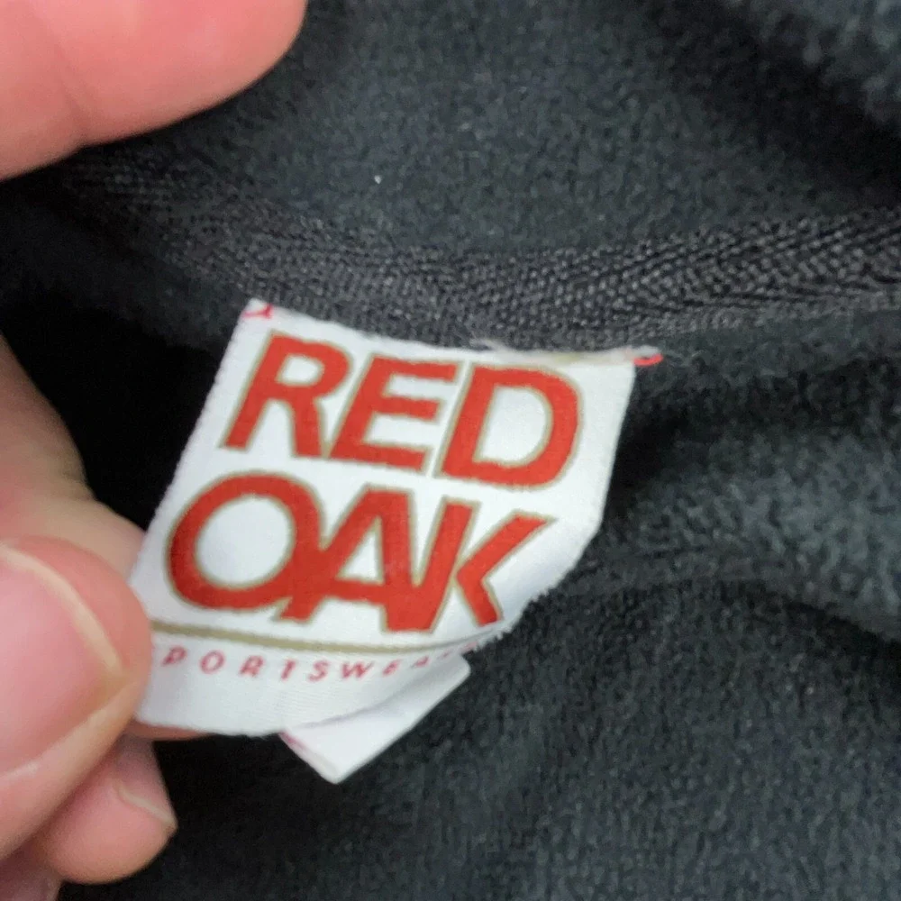 Red Oak Direct includes item